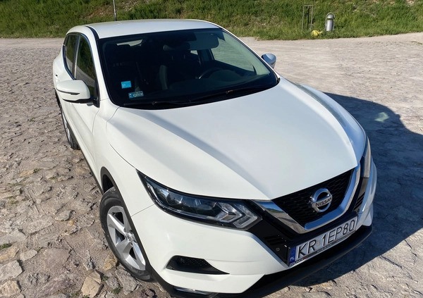 Nissan Qashqai cena 60900 przebieg: 224000, rok produkcji 2018 z Kielce małe 529